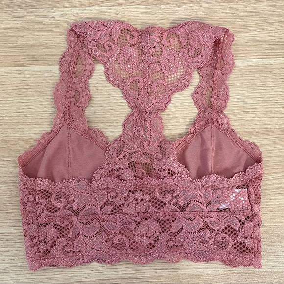 Express Lace Bralette - Picture 2 of 5